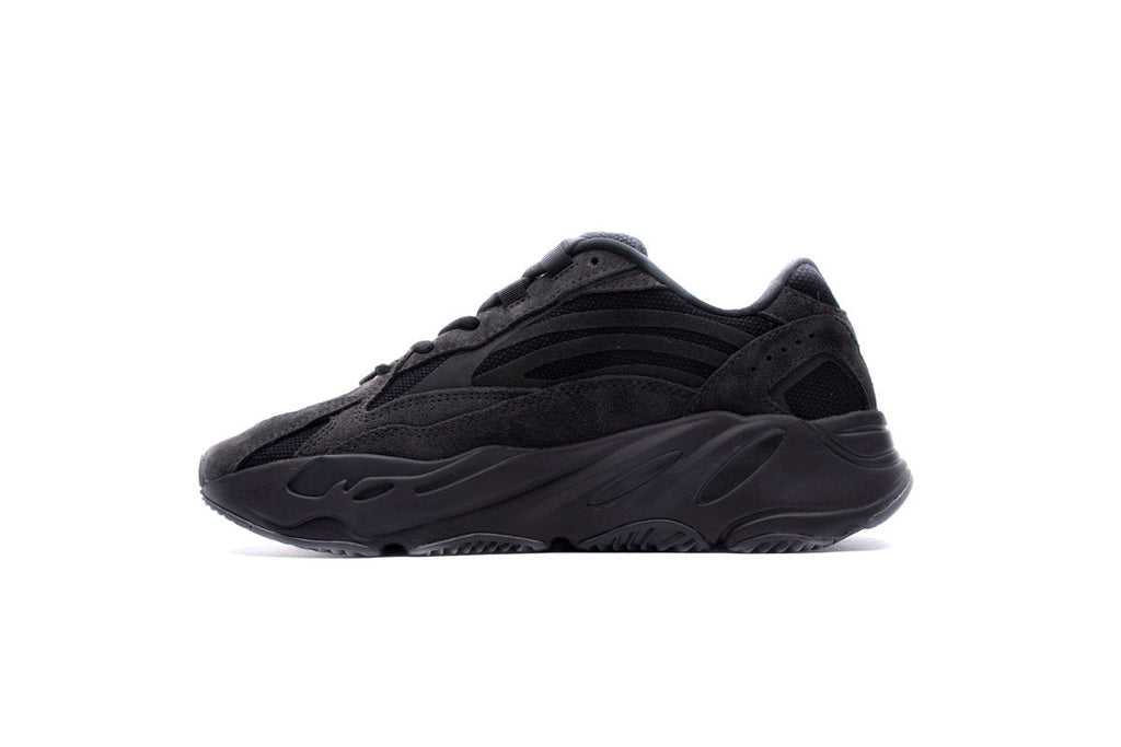 Yeezy Boost 700 v2 Vanta Reps Sneakers FU6684