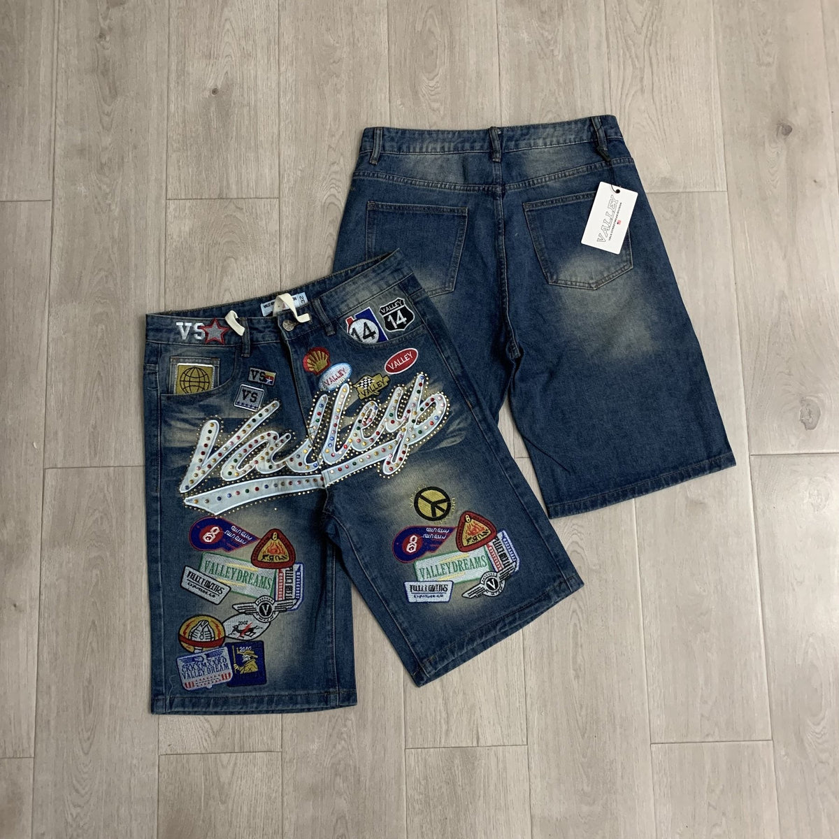 VALE 1980s Patch Rhinestone Denim Shorts