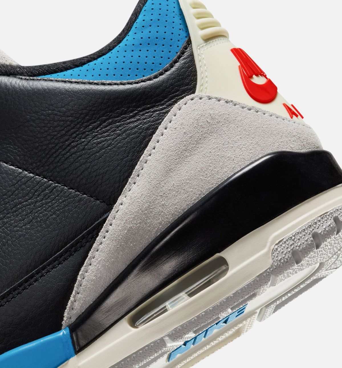 Air Jordan 3 Retro Mens Lifestyle Shoe - Black/Chile Red/Neutral Grey