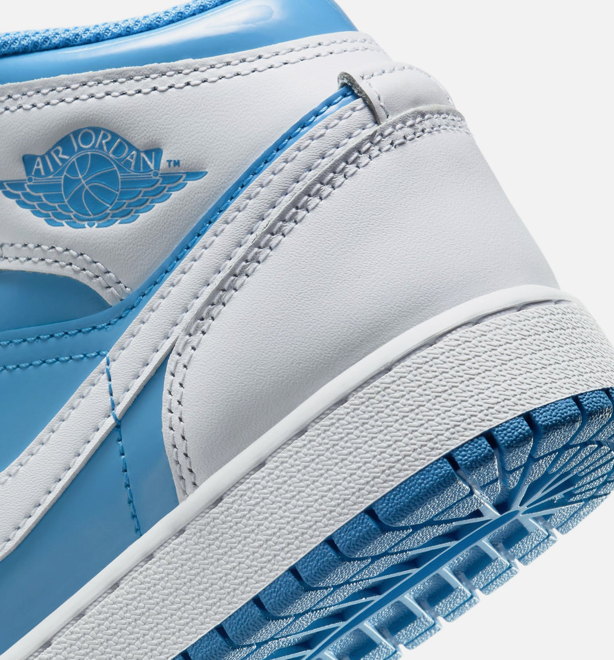 Air Jordan 1 Mid “Legend Blue” Grade School Lifestyle Shoes