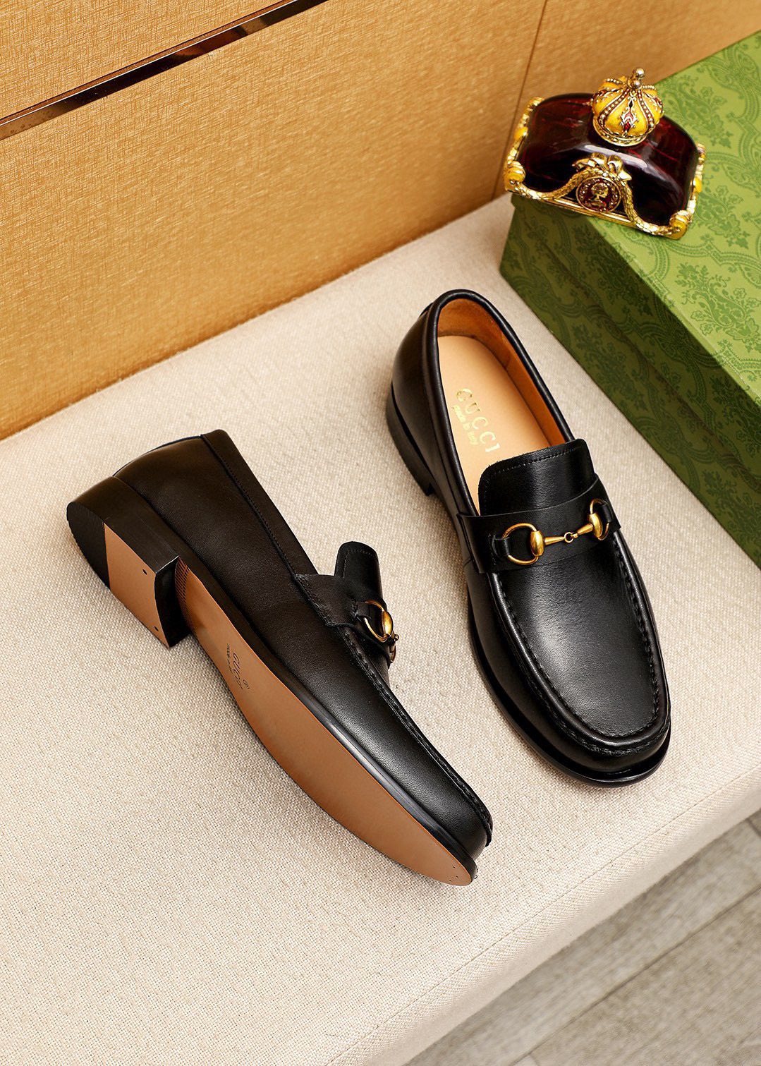 Gucci Leather Horsebit-Style Loafers
