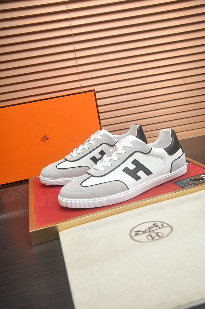 Hermès H-Appliqué Low-Top Sneakers