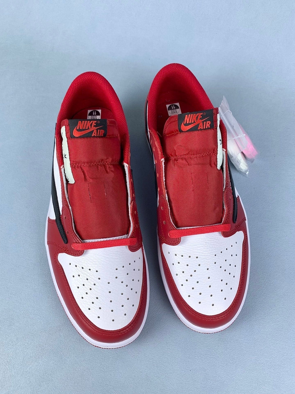 Air Jordan 1 Low Chicago White/Red Unisex Sneakers DM7866-101